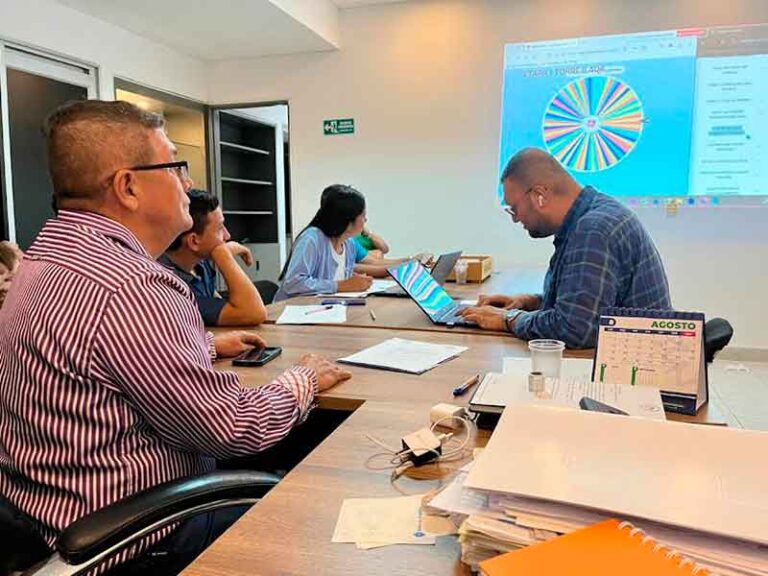 Mediante sorteo en vivo se asignó ubicación de apartamentos en las Corocoras