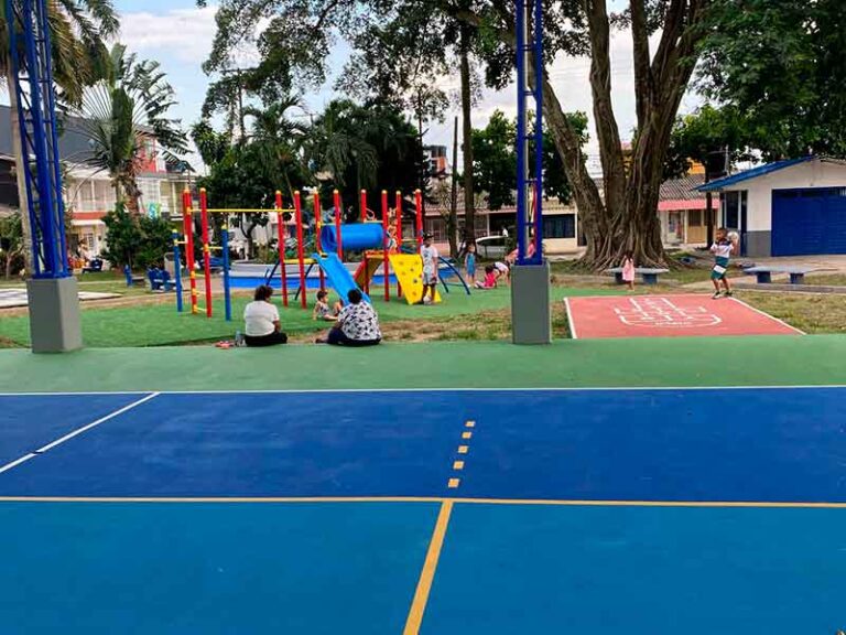 Polideportivo de la séptima etapa de la esperanza renace tras años de abandono