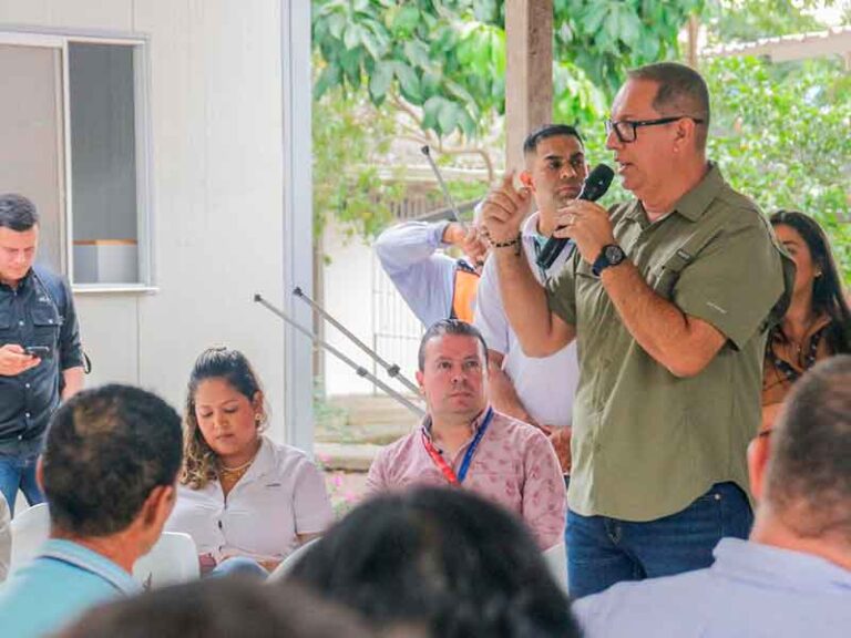 Suspensión temporal permitirá corregir irregularidades y reanudar obra de la I.E. Alfonso López Pumarejo