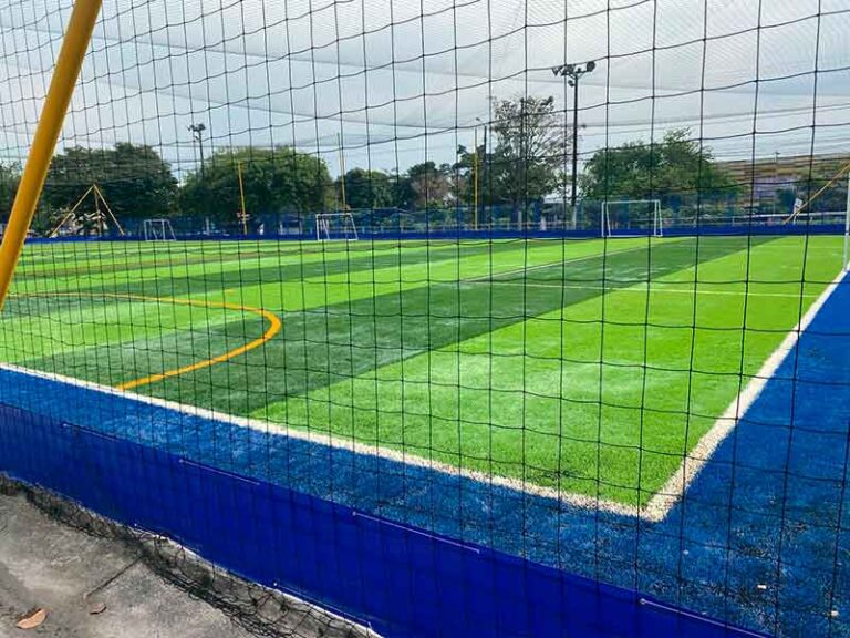 Hoy será reinaugurada la cancha sintética del siete de agosto
