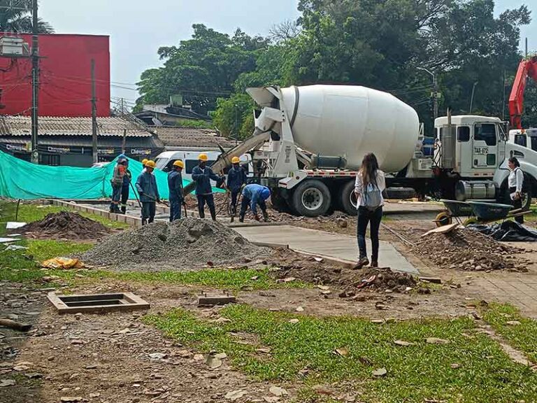 La semana próxima se entregará remodelado y embellecido el parque de las flores
