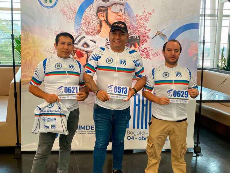 Se completó la entrega de kits y números para los participantes de la travesía bogotá-villavicencio