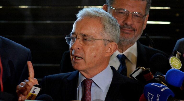 Tribunal Superior de Bogotá ordena libertad inmediata de Álvaro Uribe Vélez