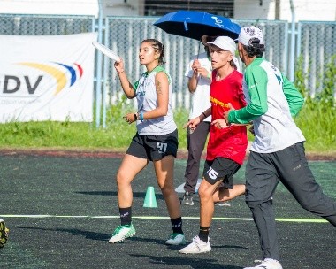 EL DISCO VOLADOR, UN DEPORTE ALTERNATIVO QUE SE ABRE PASO