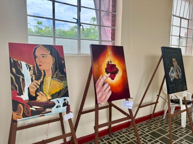 El arte religioso llega al Santuario de la Inmaculada Concepción en Restrepo.