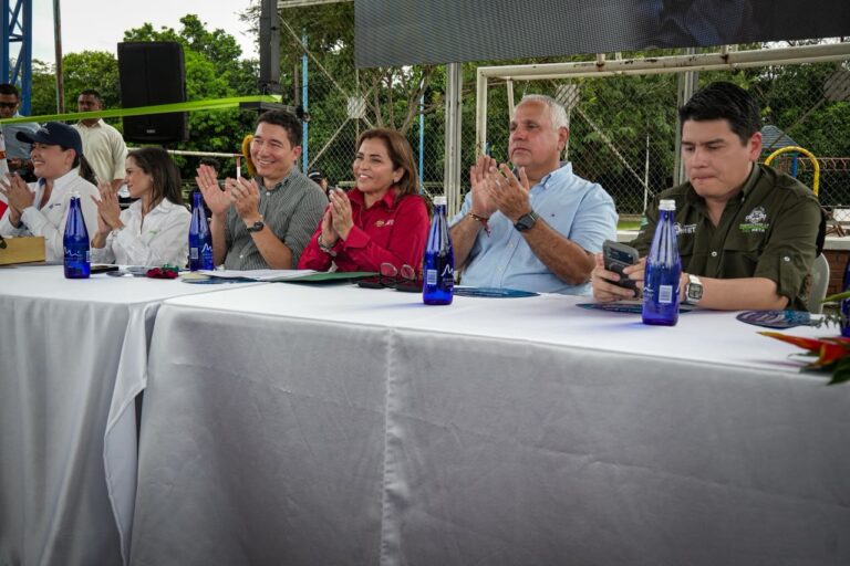 Se acaba la leña y las pipetas para 1.434 hogares de Cumaral: Gobernación del Meta lleva gas natural a 11 veredas y 4 barrios